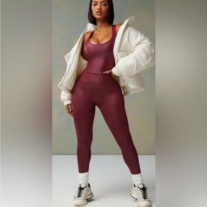 Fabletics Anywhere Motion365+ Shine High-Waisted Legging | Merlot | SZ S